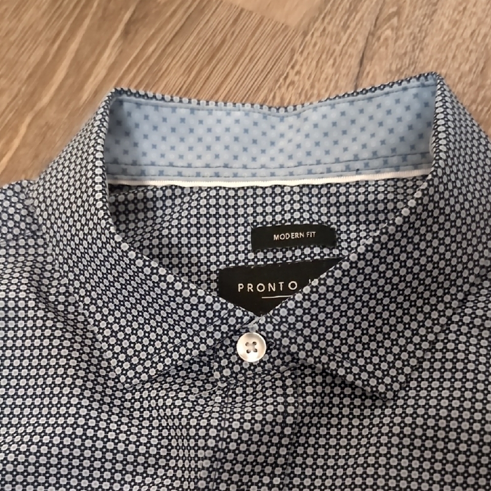 Pronto Uomo Navy and White Geometric Shirt